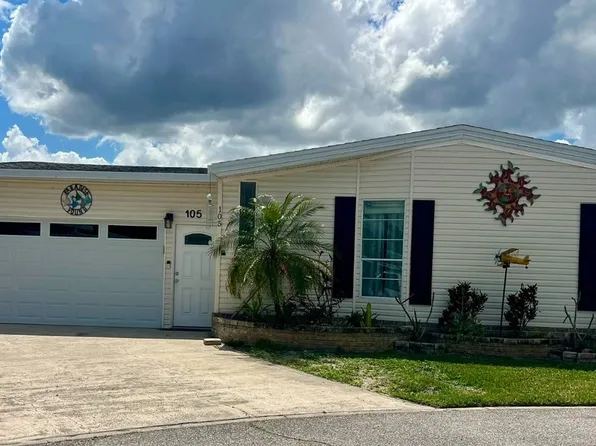 105 Palm Ln E, Parrish, FL 34219