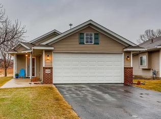 110 Garner Cir, Montrose, MN 55363