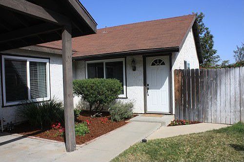 1st image of 5211 E Meadowview Dr
