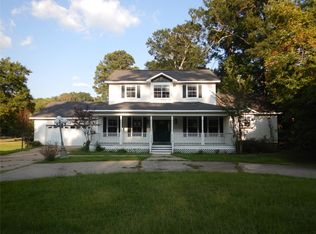 10315 Meadowview Dr, Keithville, LA 71047