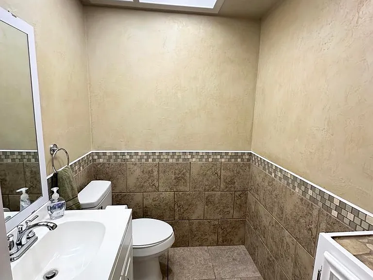 4710 Thomason Dr — Photo 10