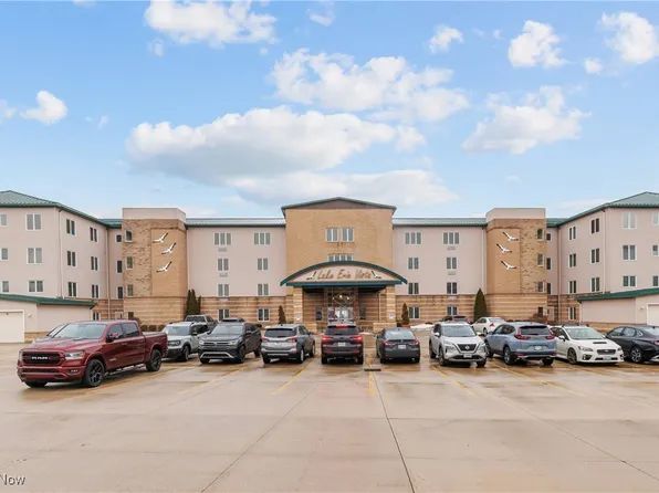 4699 Lake Rd E Unit 101, Geneva, OH 44041