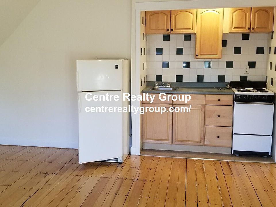 2nd image of 81 Englewood Ave #1