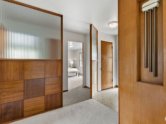 4th image of 9533 14th Avenue NW