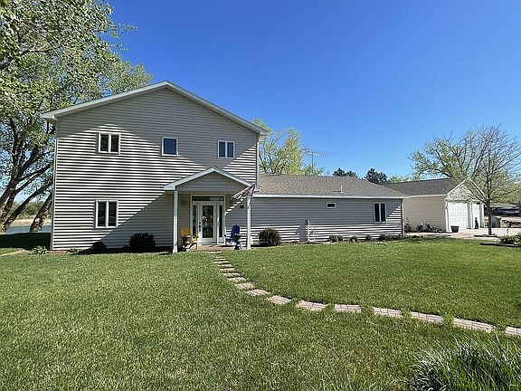 2nd image of 34 Willowbend