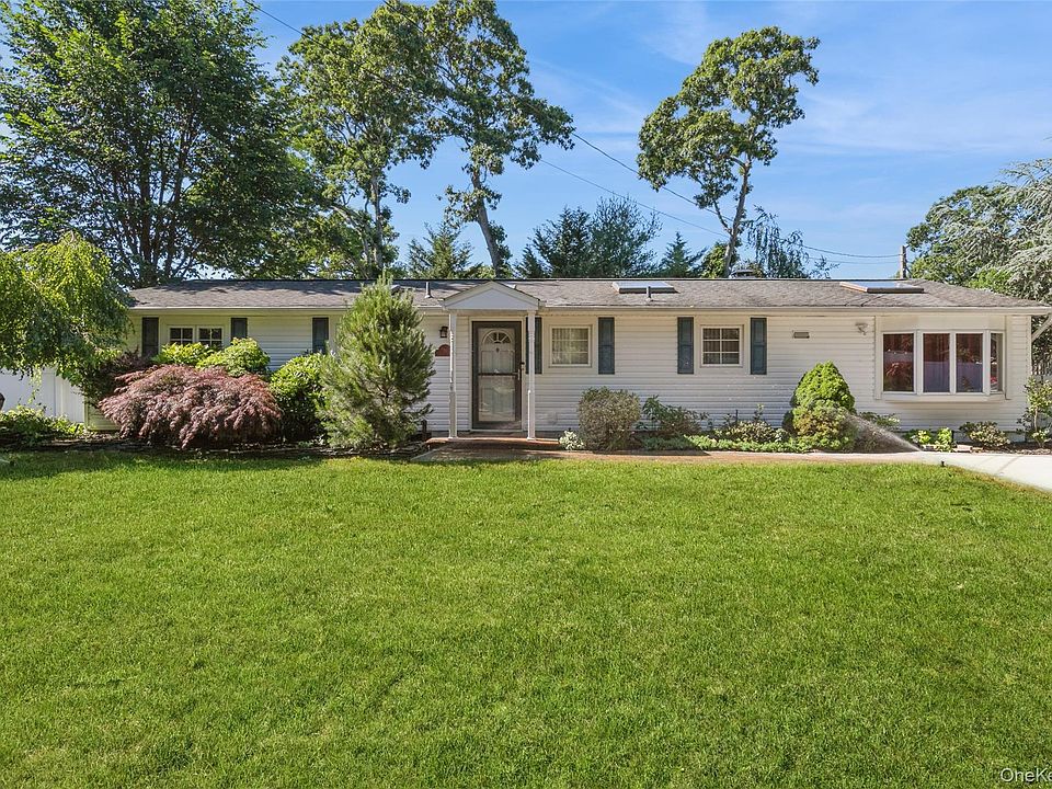1st image of 26 Huxley Lane