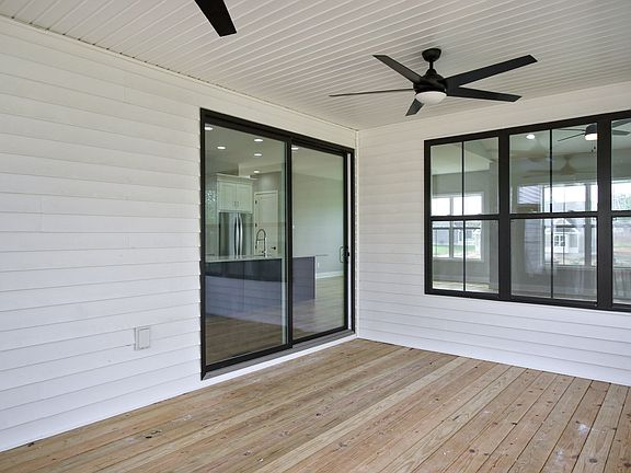 Ranch 2839 - Deck