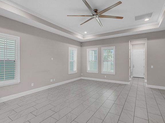 5th image of 14144 Moniz Ave