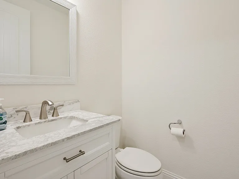 9790 Hopper Rd — Photo 15