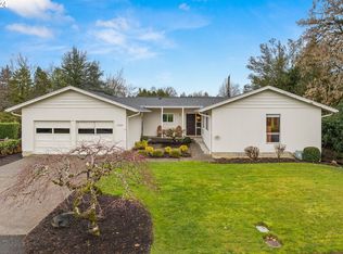 5360 SW Arrow Wood Ln, Portland, OR 97225