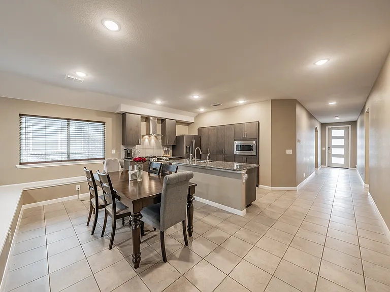 1116 Kingbird Ln — Photo 18