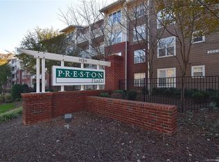 1000 E Woodlawn Rd APT 313, Charlotte, NC 28209