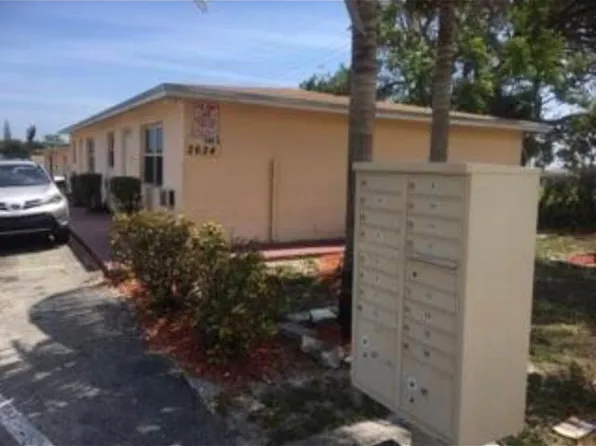 2624 Avenue S Unit E, West Palm Beach, FL 33404
