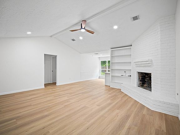 5th image of 10935 Silkwood Dr