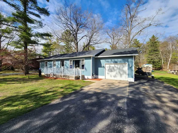6316 Loud Dr, Oscoda, MI 48750