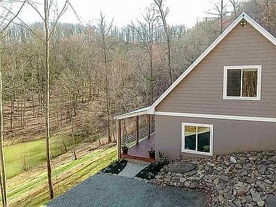 aerial driveway view