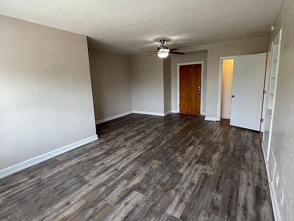 2nd image of 220 N Magdalen St #9