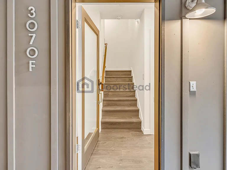 3070 SW Avalon Way #F — Photo 7