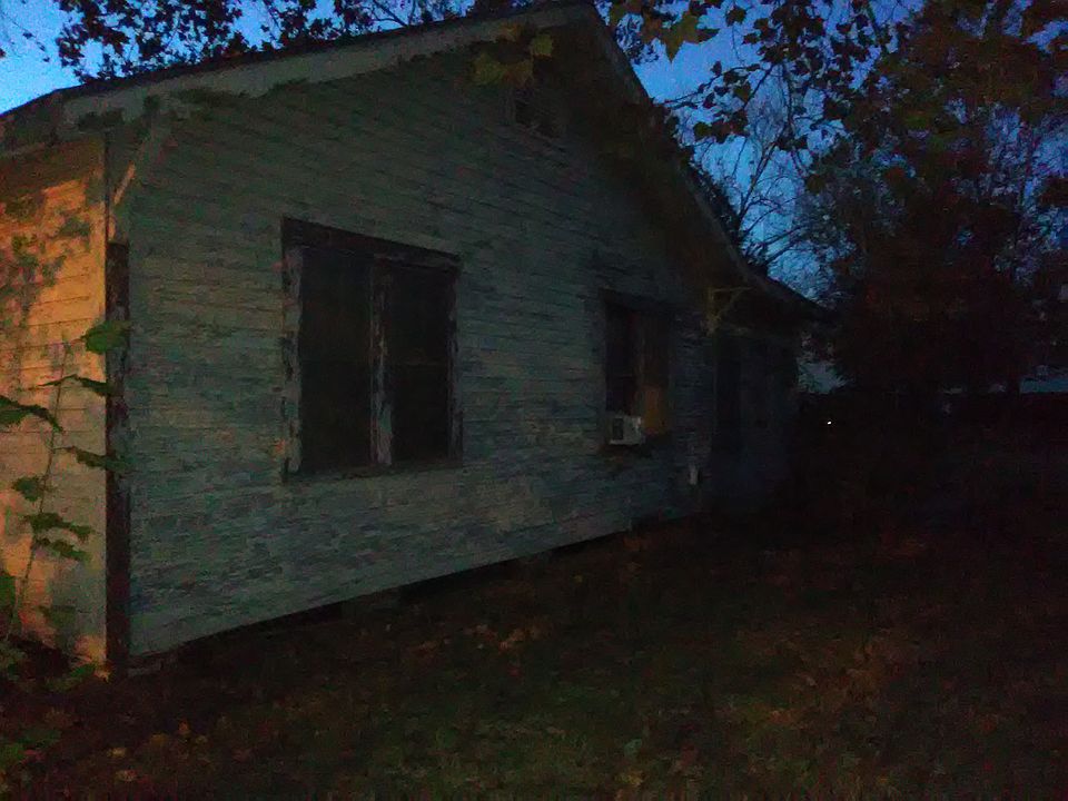 2nd image of 314 W 18th St