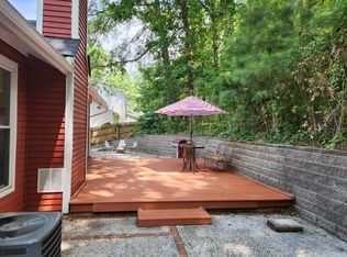 265 Barrington Dr E, Roswell, GA 30076