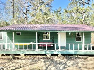 145 Eubanks Dr, Lucedale, MS 39452