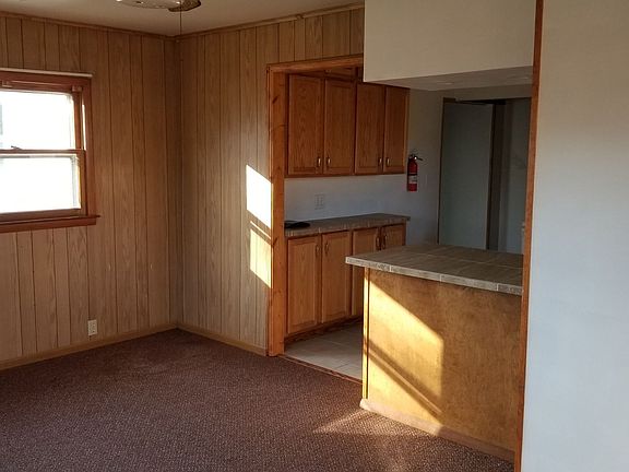 3rd image of 4428 E State Road 58