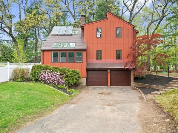 2 Box Turtle Lane, Windsor, CT 06095