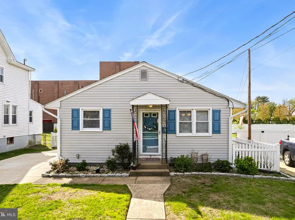 7 E Albertson Ave, Collingswood, NJ 08108