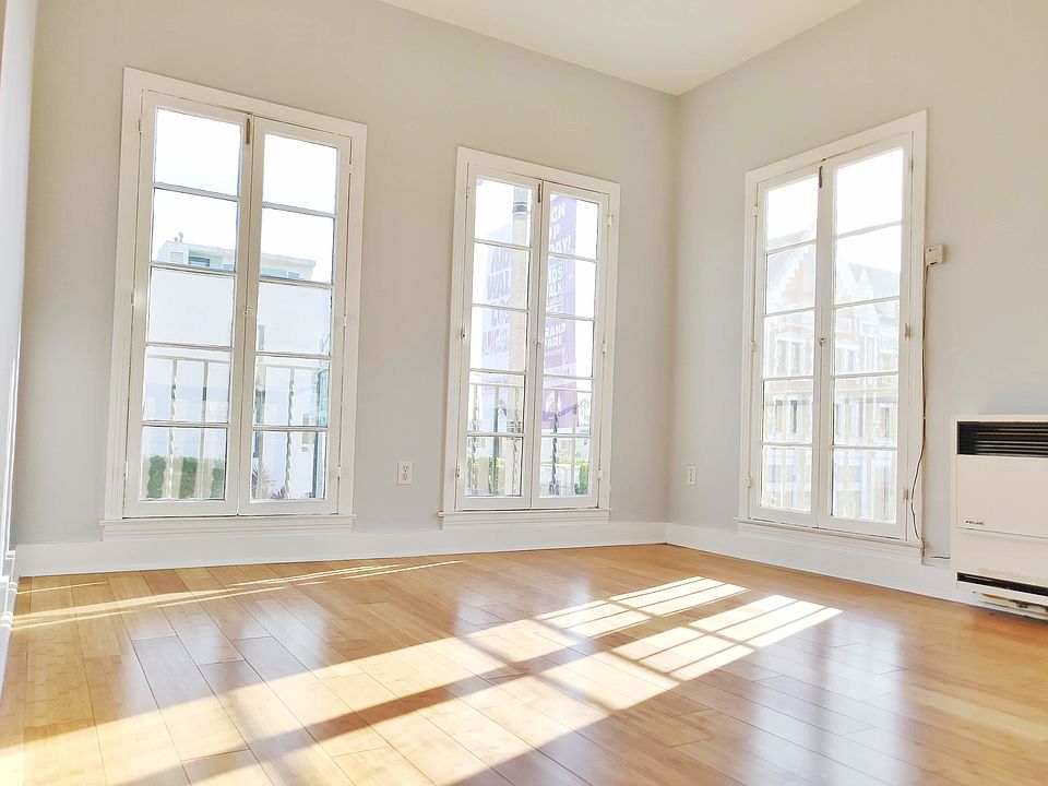1st image of 5139 Melrose Ave APT 200