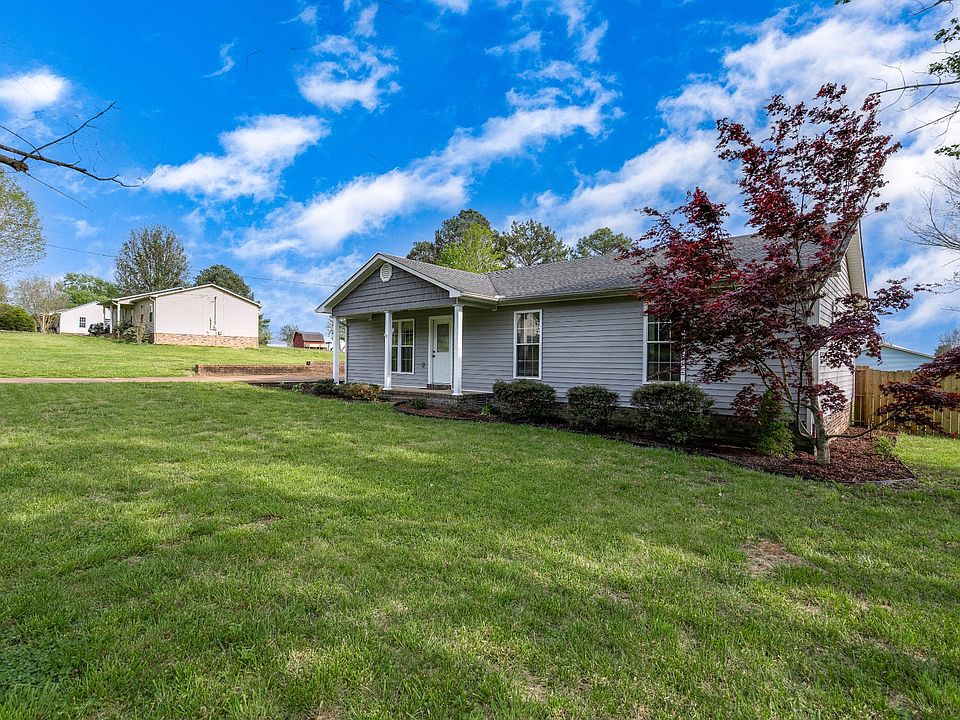 135 Michael Cir, Lawrenceburg, TN 38464 | Zillow