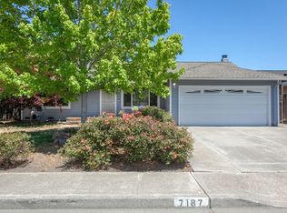 7187 Circle Dr, Rohnert Park, CA 94928