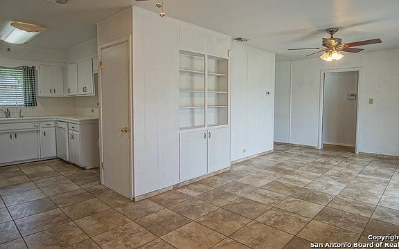 4th image of 5806 Ben Casey Dr