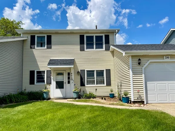 390 Hilton Dr #390, Glendale Heights, IL 60139