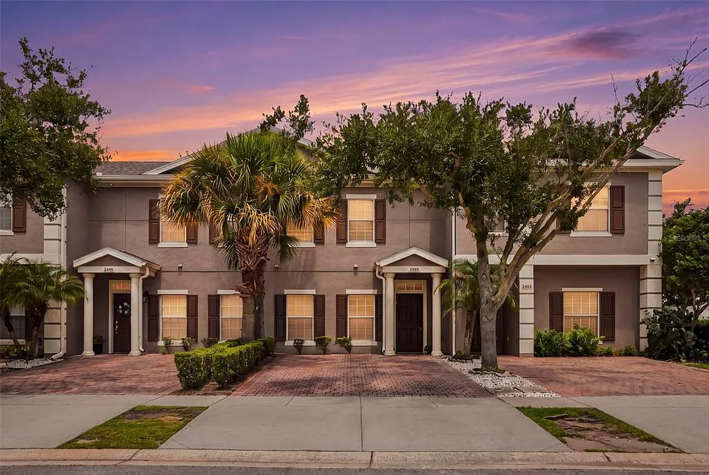 4 bed, 2.5 bath, 1400 sqft, $1,800 — Photo 2