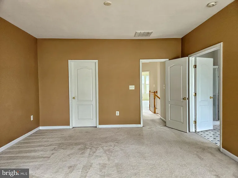 13906 Gothic Dr — Photo 28