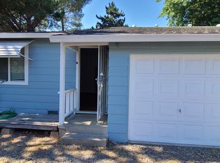 2401 Lomitas Ave #B, Santa Rosa, CA 95404