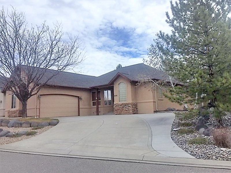 2nd image of 3676 Sparrow Ct