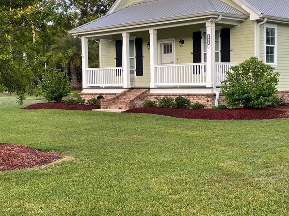 7017 Wayne Floyd Rd, Gonzales, LA 70737