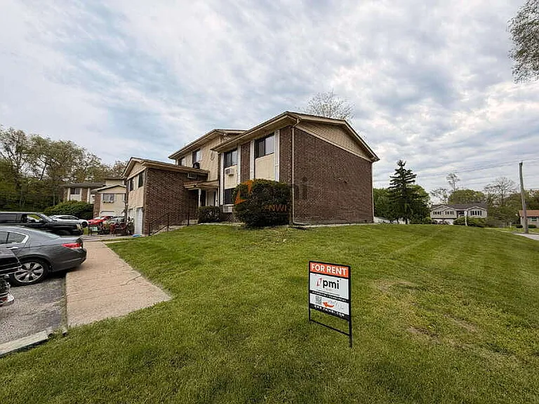 6248 Kathryn Ct #C — Photo 11