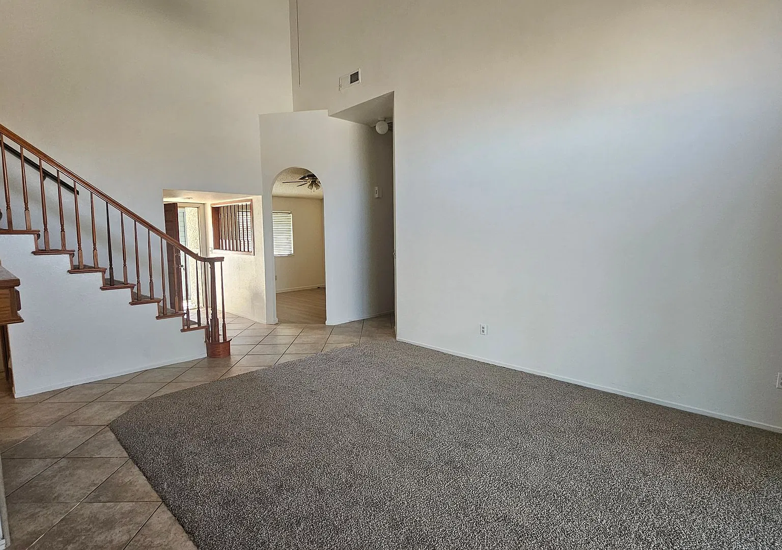 Spacious 3-Bedroom + Bonus Room Home In Southwest Bakersfield — Photo 4
