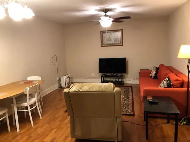 3815 Guadalupe St #111 — Photo 6