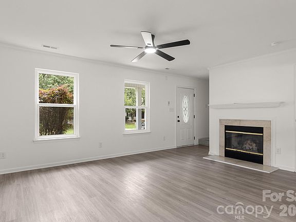 4th image of 11125 Northwoods Forest Dr