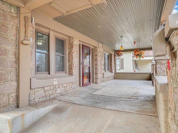 4th image of 211 N Randlett St