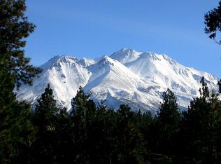 7533 N Old Stage Rd, Weed, CA 96094