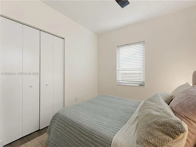 541 NW 49th St — Photo 17