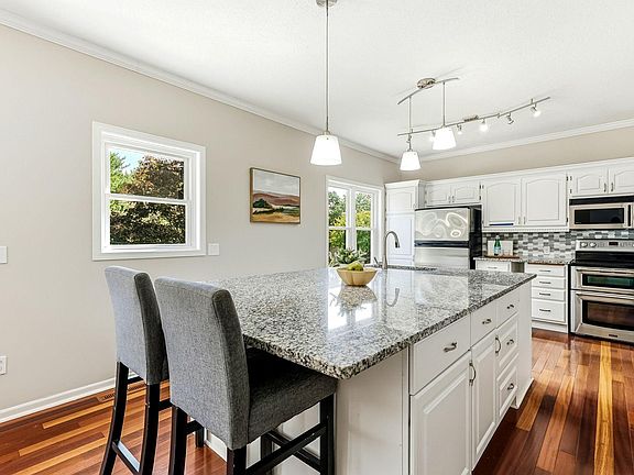 3rd image of 8848 Everest Ln N