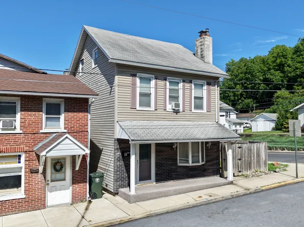 104 Washington St, Bath, PA 18014