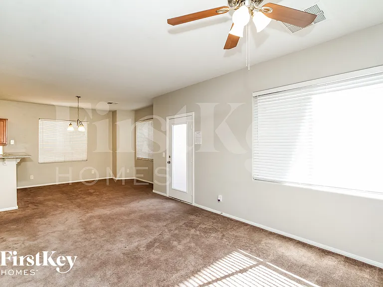 10678 Allegrini Dr — Photo 3