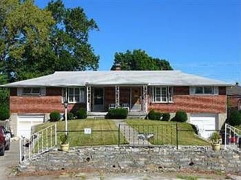 1st image of 77 Bennington Dr