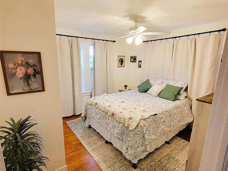 5011 Avenue Q #REAR — Photo 22